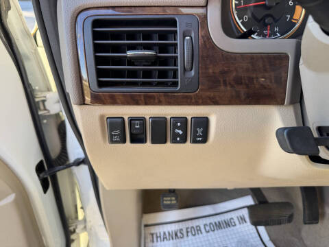 2013 Nissan Armada Platinum