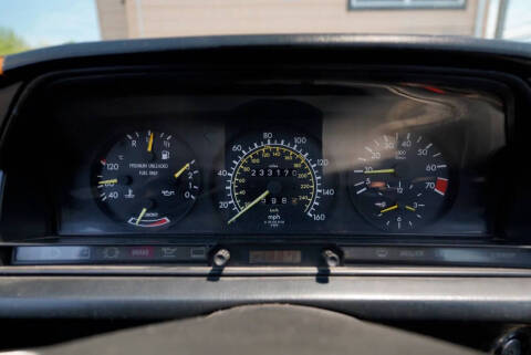 1987 Mercedes-Benz 190-Class 190 E 2.3-16
