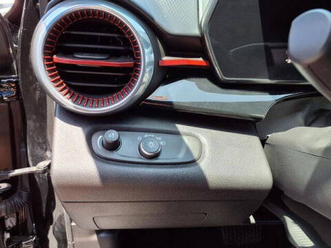 2024 Chevrolet Trax RS