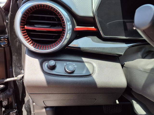2024 Chevrolet Trax RS