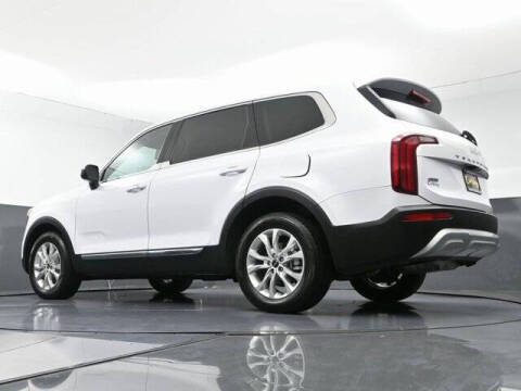 2022 Kia Telluride LX