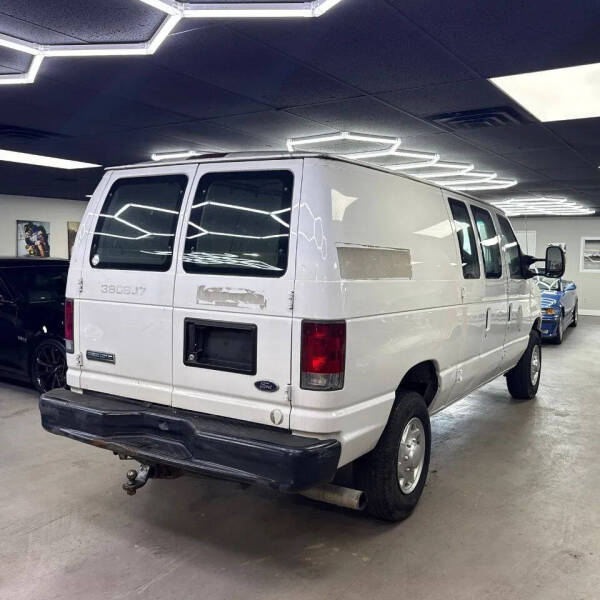 2009 Ford E-Series E-350 SD