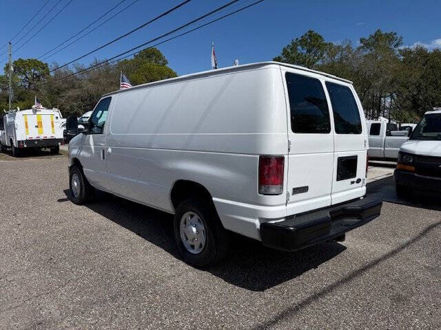 2009 Ford E-Series E-350 SD