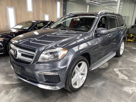 2013 Mercedes-Benz GL-Class GL 550 4MATIC