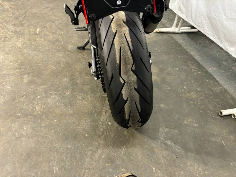 2023 Ducati Monster Plus