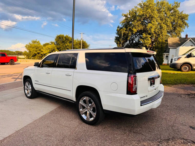 2016 GMC Yukon XL Denali