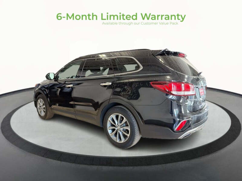 2017 Hyundai Santa Fe SE
