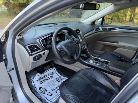 2019 Ford Fusion Hybrid SE