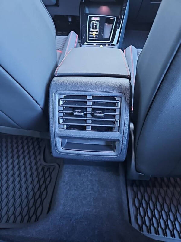 2026 Volkswagen Golf GTI SE