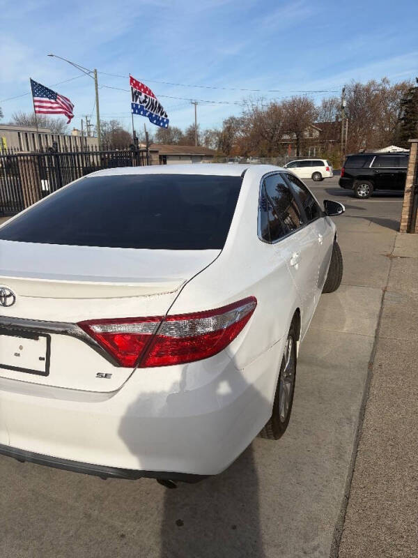 2016 Toyota Camry SE