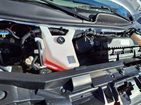 2025 Chevrolet Express LS 3500