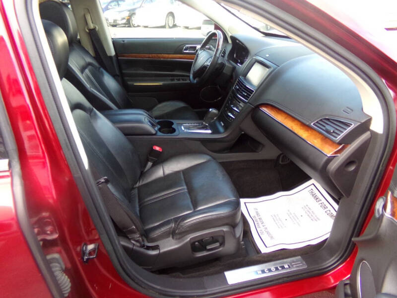 2014 Lincoln MKT Ecoboost