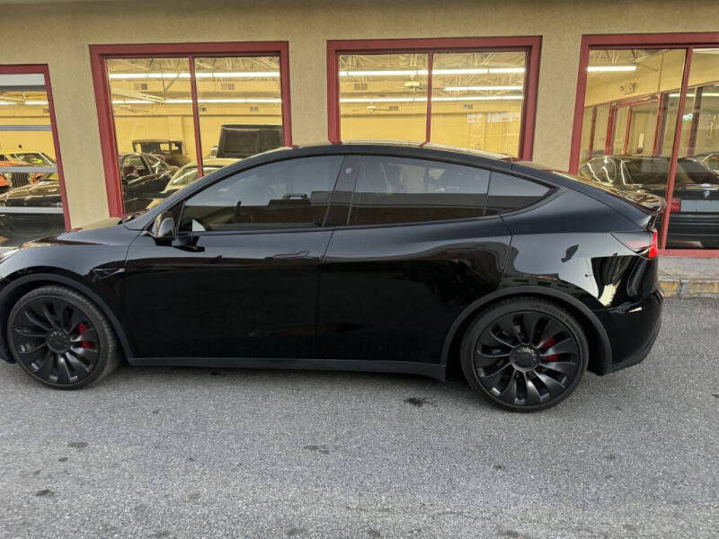 2023 Tesla Model Y Performance