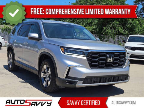 2023 Honda Pilot EX-L w/Rear Captain's Chairs