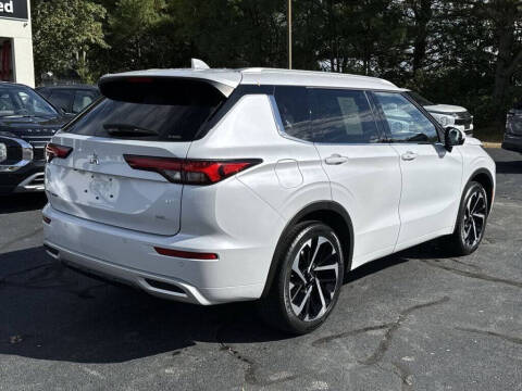 2024 Mitsubishi Outlander SEL