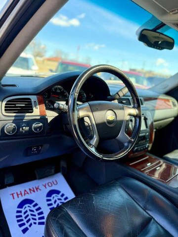 2011 Chevrolet Avalanche LTZ