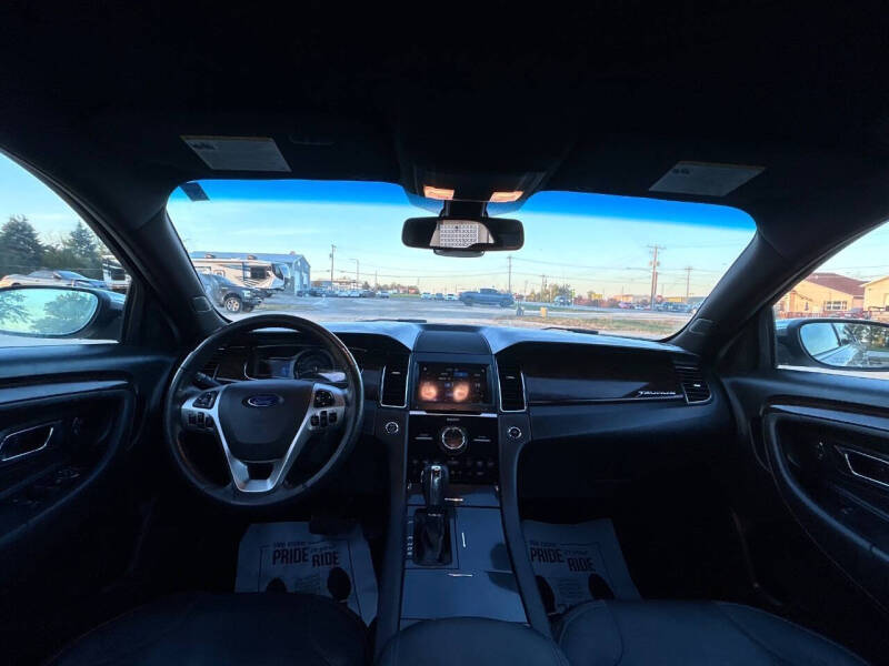 2017 Ford Taurus Limited