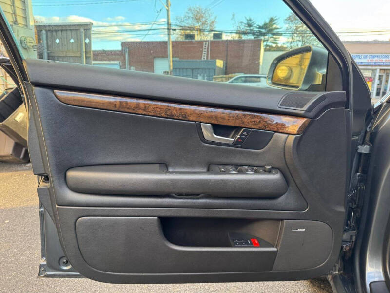 2006 Audi S4 quattro