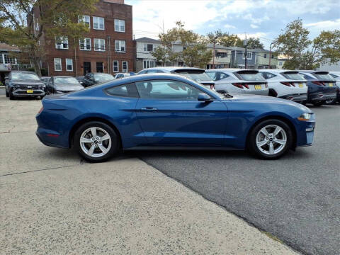 2023 Ford Mustang EcoBoost