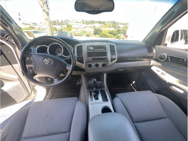 2006 Toyota Tacoma PreRunner V6