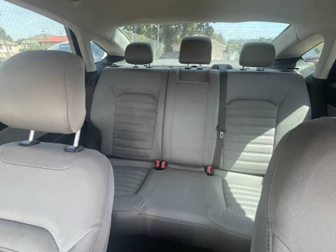2013 Ford Fusion S