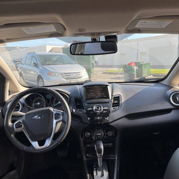 2015 Ford Fiesta Titanium