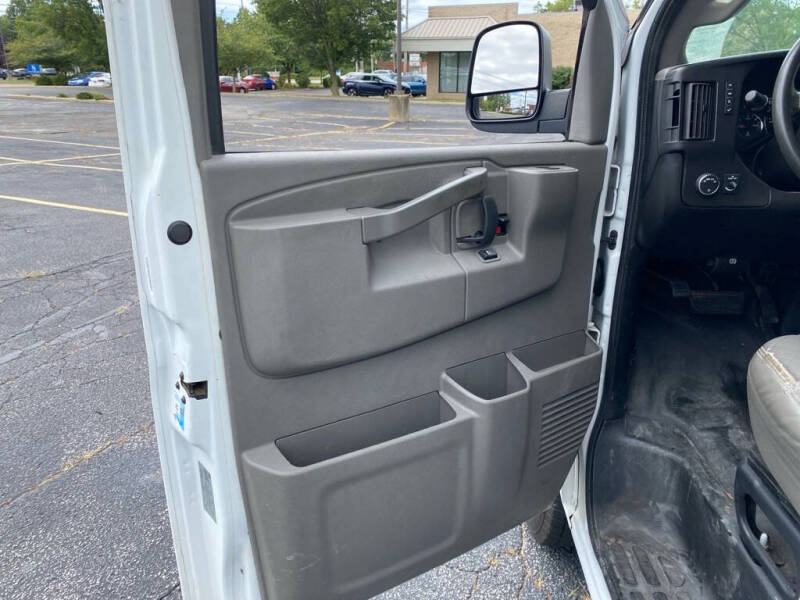 2018 Chevrolet Express 2500