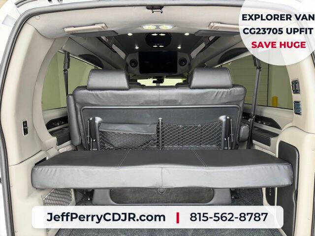 2026 Chevrolet Express 2500