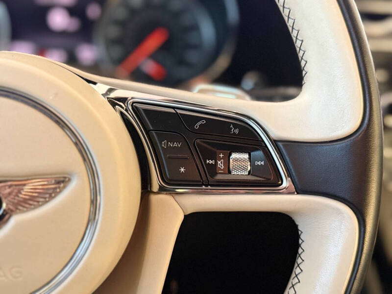 2019 Bentley Bentayga V8