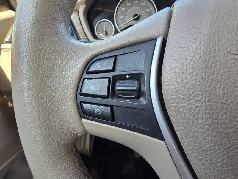 2012 BMW 3 Series 328i