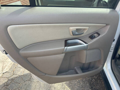 2005 Volvo XC90 2.5T