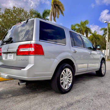 2011 Lincoln Navigator