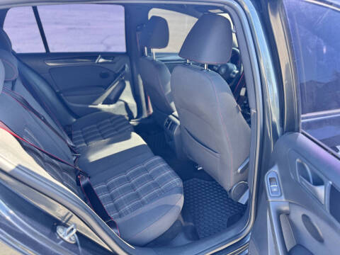 2014 Volkswagen GTI Wolfsburg Edition PZEV