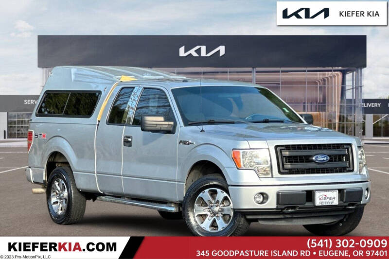 2013 Ford F-150 STX's photo