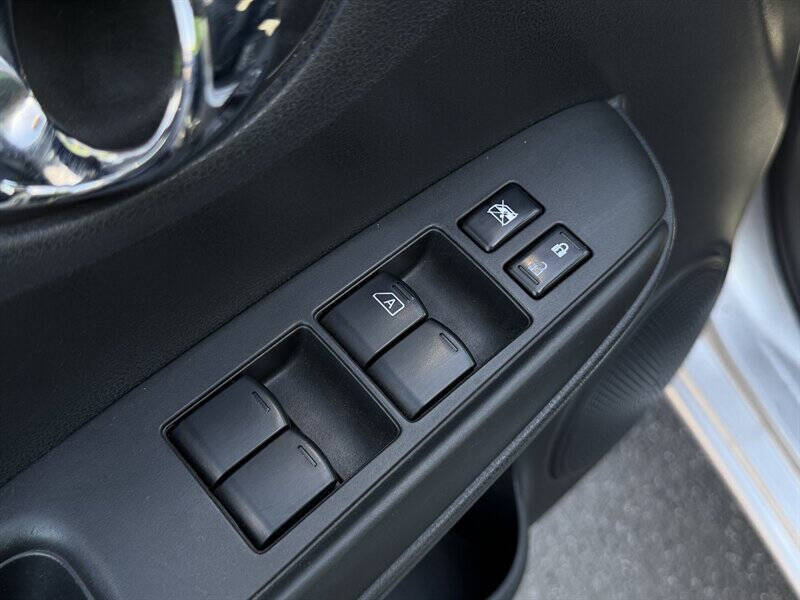 2015 Nissan Versa Note SV
