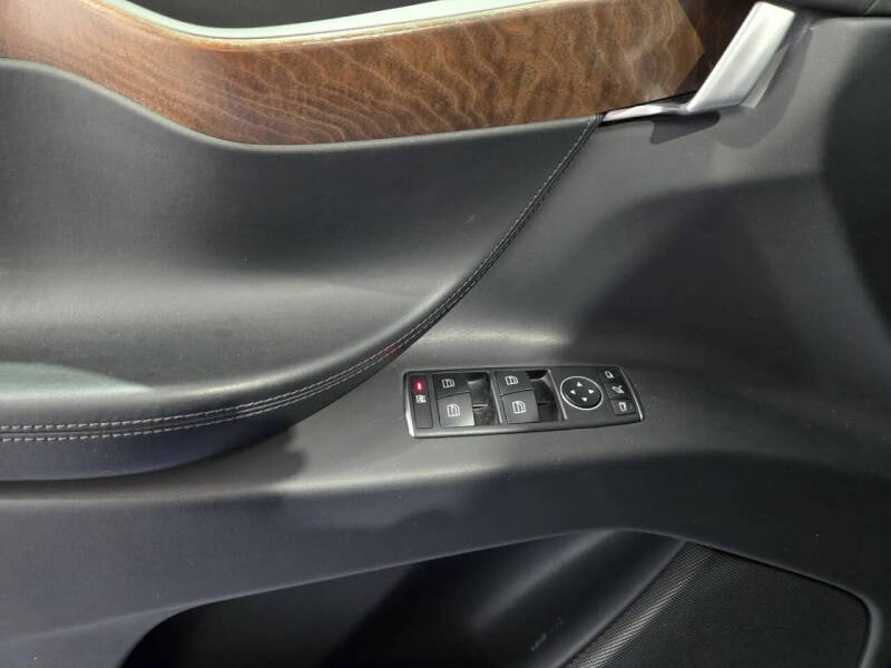 2020 Tesla Model X Long Range Plus