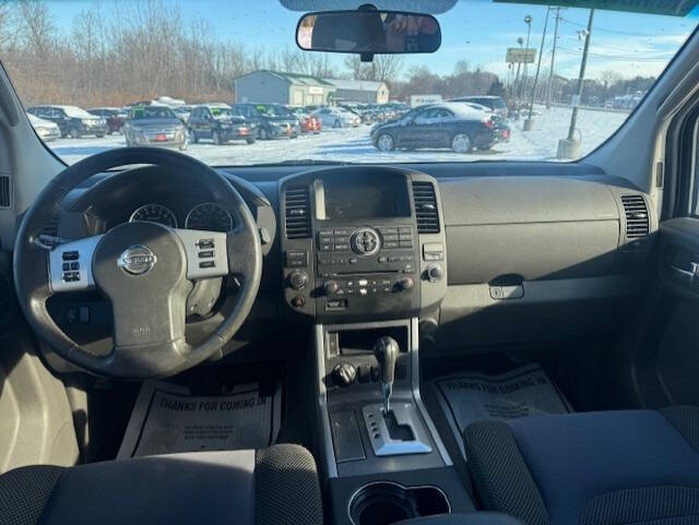 2009 Nissan Pathfinder SE