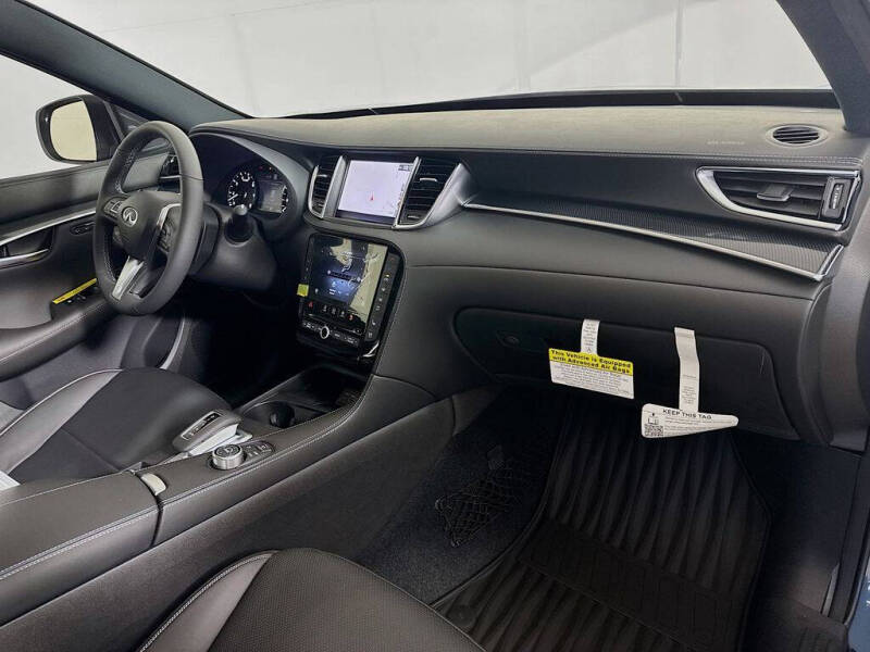 2025 Infiniti QX50 Sport
