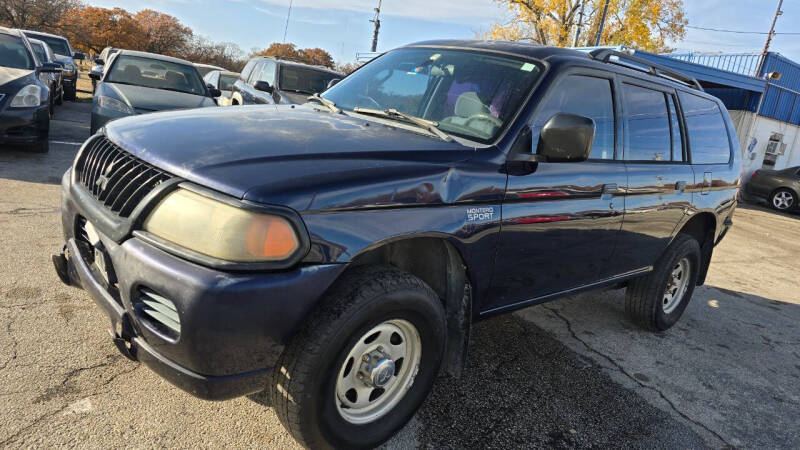 2003 Mitsubishi Montero Sport ES