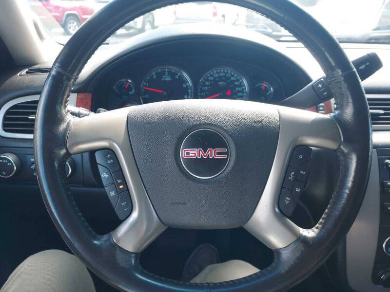 2012 GMC Yukon XL SLT