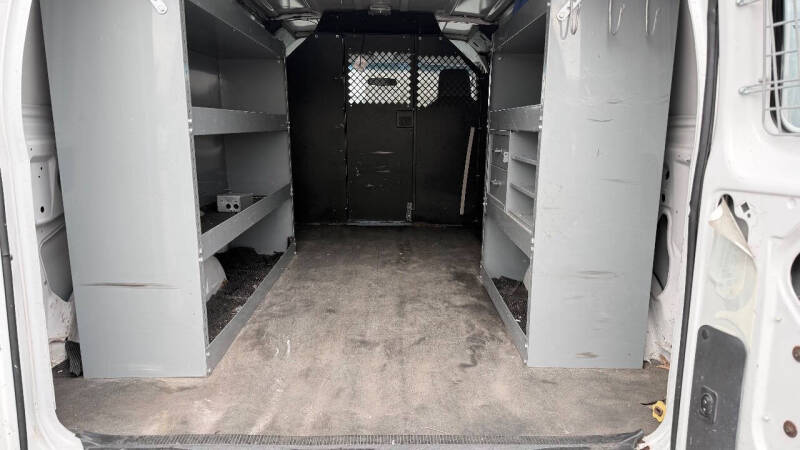 2011 Ford E-Series E-150