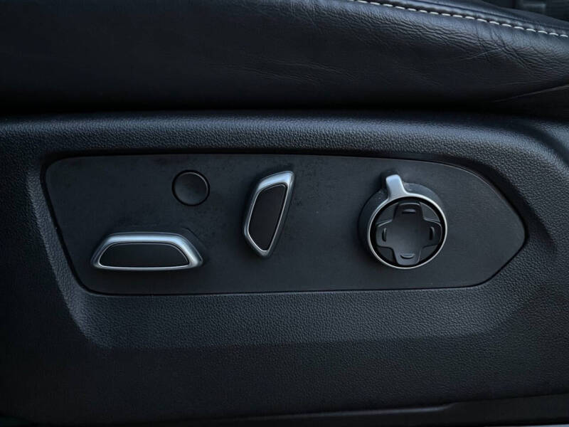 2023 Cadillac Escalade ESV Sport Platinum