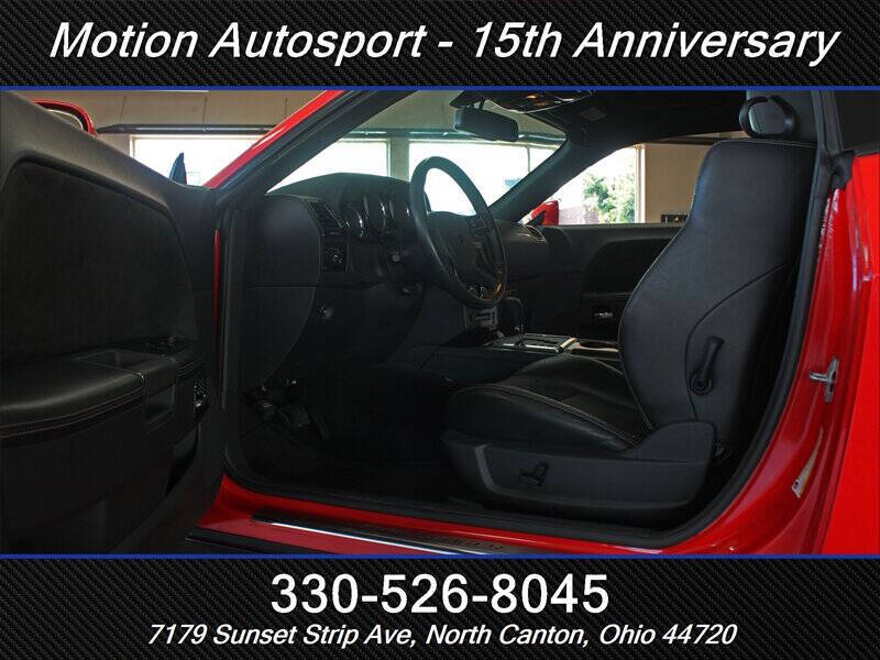 2009 Dodge Challenger SRT8