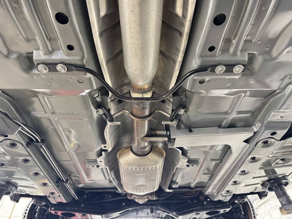 1996 Cadillac Seville 34