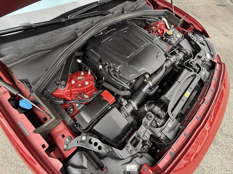 2017 Jaguar F-PACE 35t Prestige