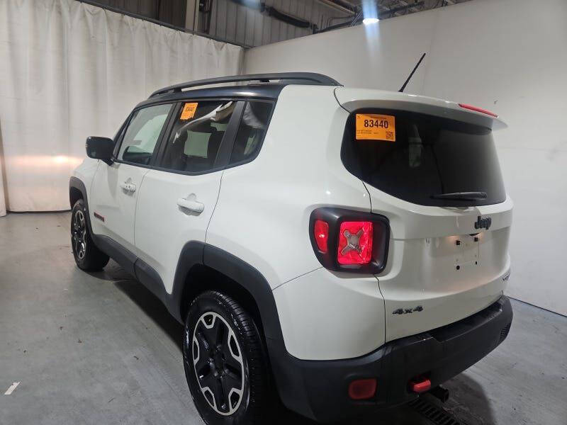 2016 Jeep Renegade Trailhawk