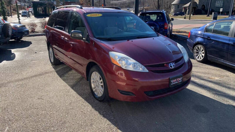 2007 Toyota Sienna for sale at Wilton Auto Park.com in Redding CT