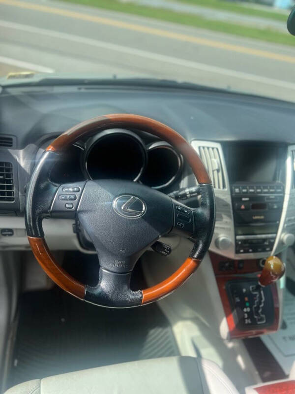 2005 Lexus RX 330