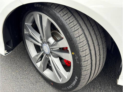 2015 Mercedes-Benz E-Class E 250 BlueTEC