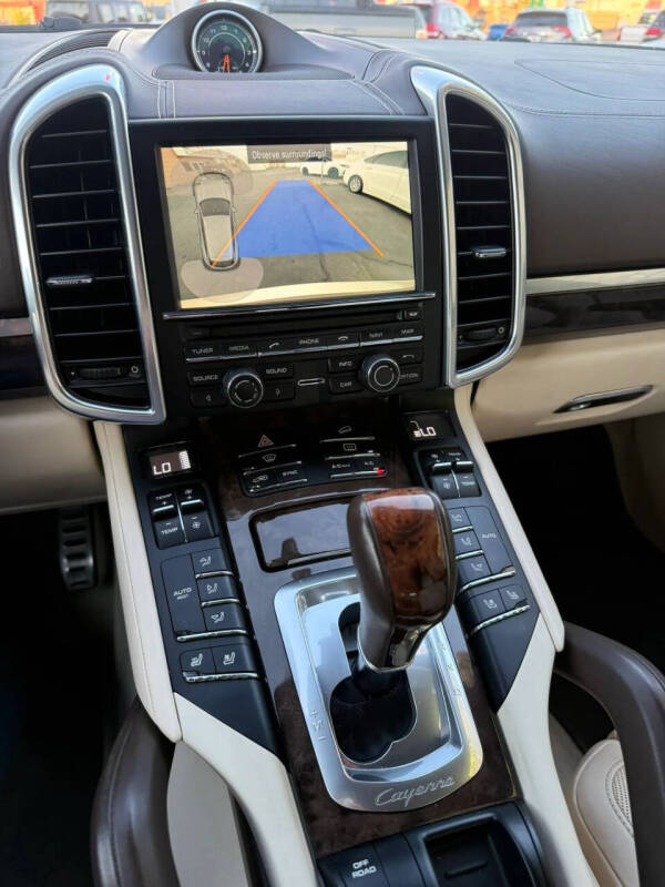 2015 Porsche Cayenne S